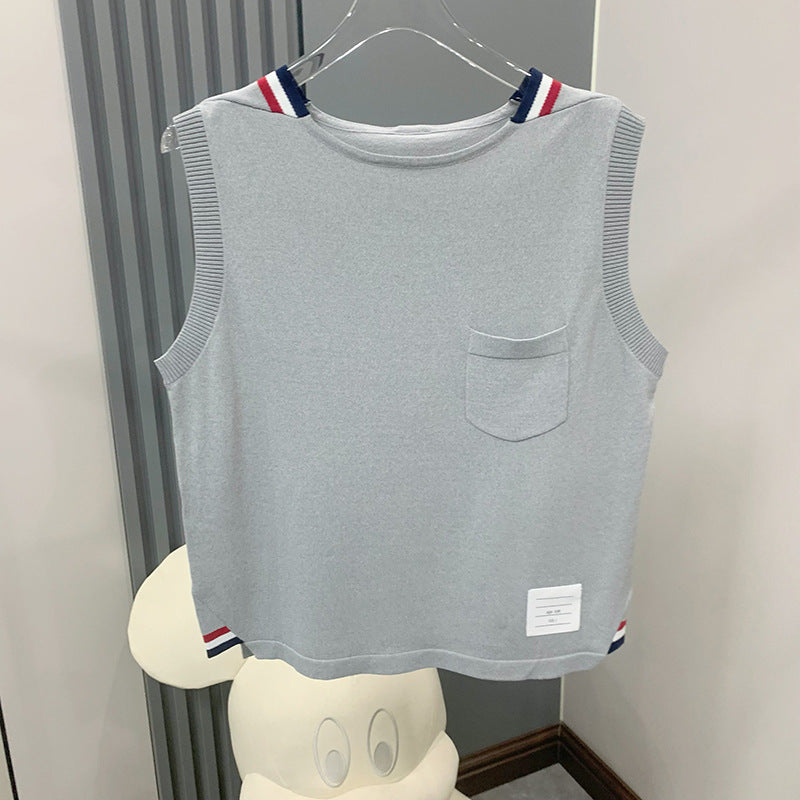 Sleeveless women's tops