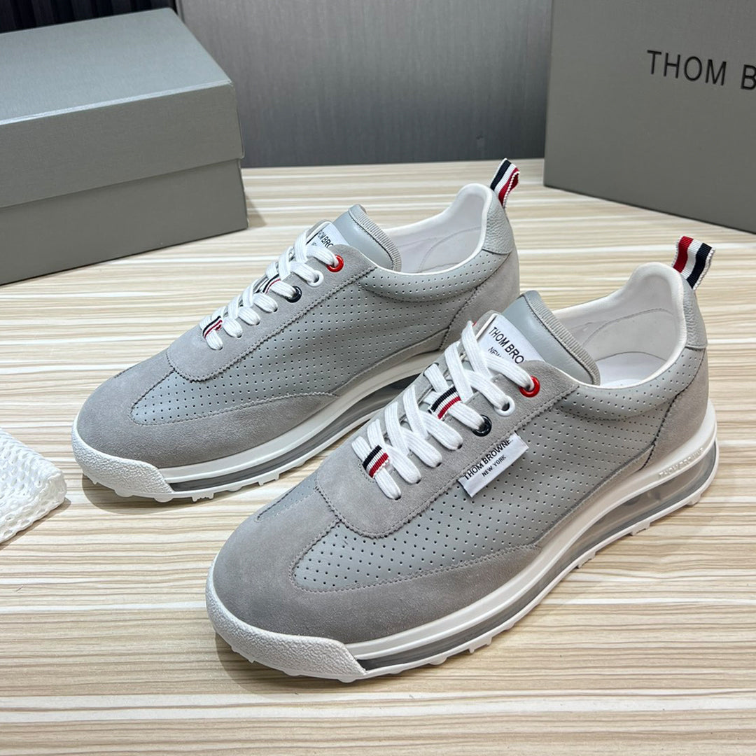Man Cowhide Sneakers THOM TREND