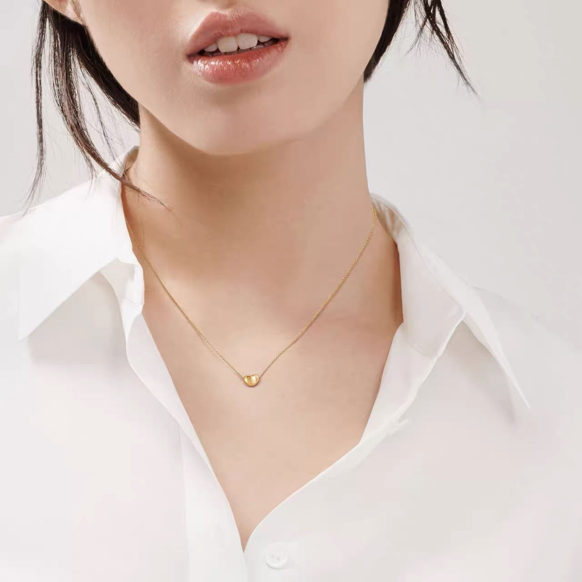 Tiffany Style Bead 18K Gold-Plated Necklace detail view 2