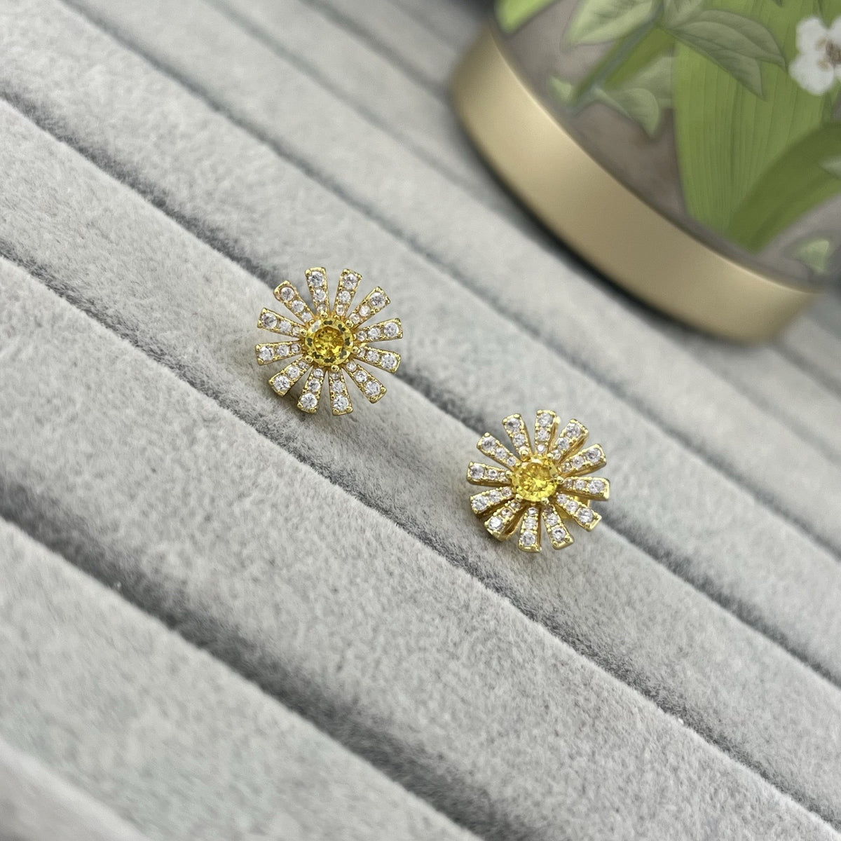 Damiani Style Floral Cubic Zirconia 18K Gold-Plated Earrings detail view 5