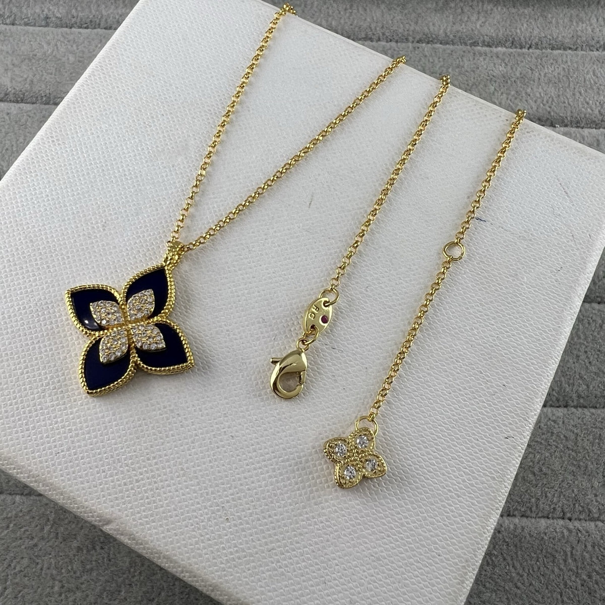 Roberto Coin Style Four-Leaf Clover Cubic Zirconia Necklace detail view 7