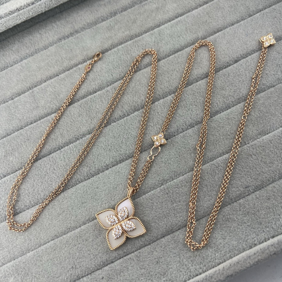 Roberto Coin Style Four-Leaf Clover Cubic Zirconia Necklace detail view 14
