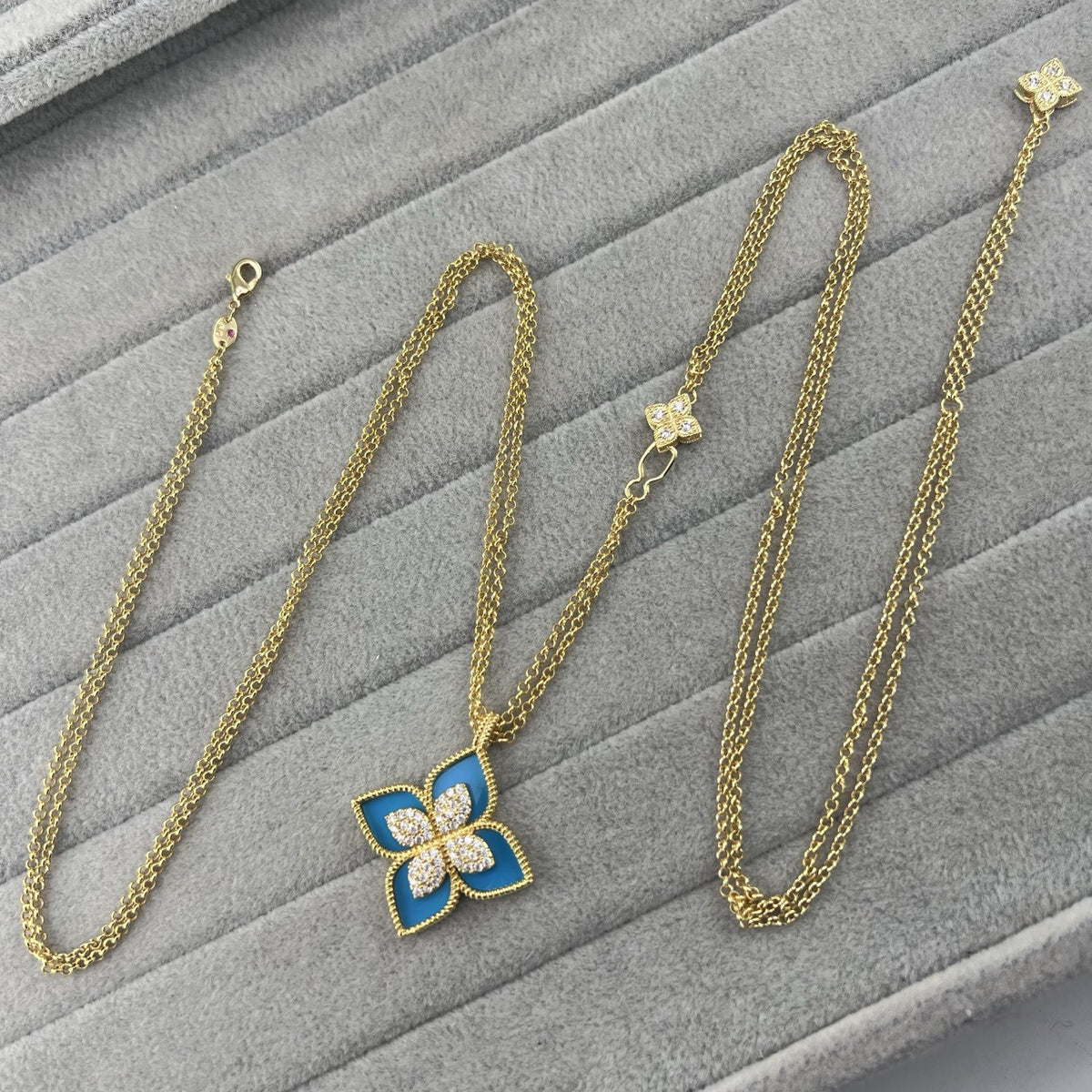 Roberto Coin Style Four-Leaf Clover Cubic Zirconia Necklace detail view 22