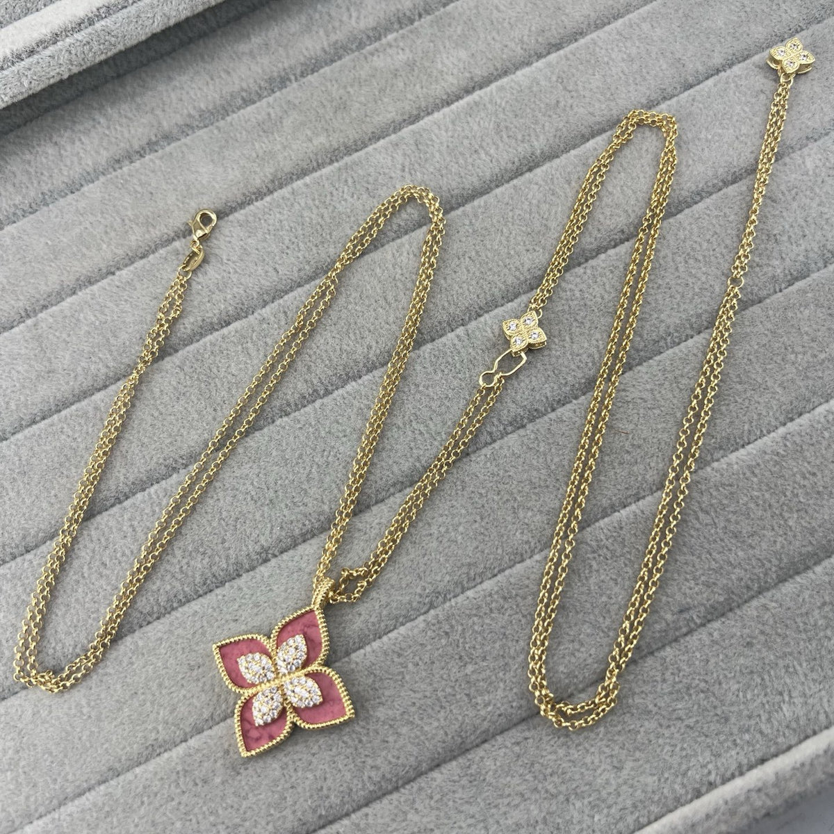Roberto Coin Style Four-Leaf Clover Cubic Zirconia Necklace detail view 19