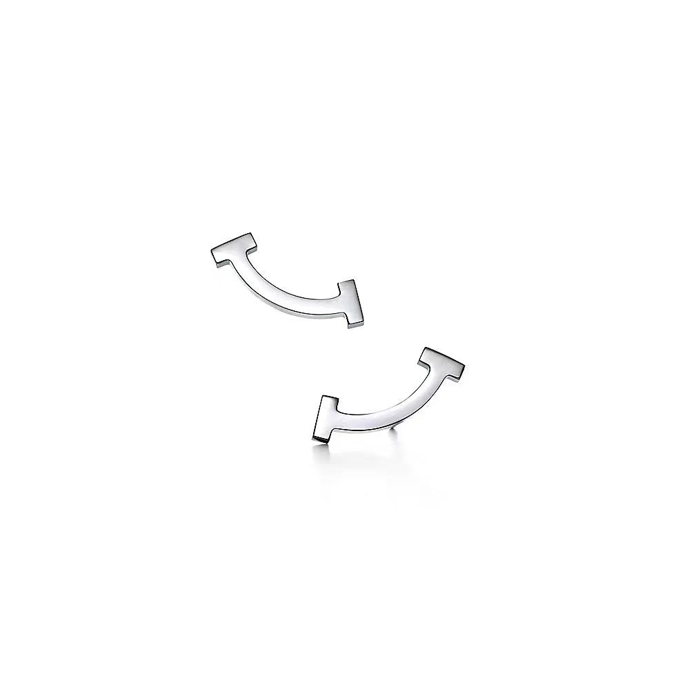 Tiffany Style Smile Cubic Zirconia Earrings detail view 6