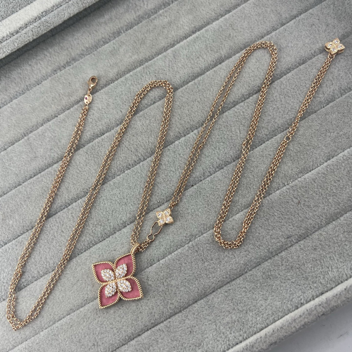Roberto Coin Style Four-Leaf Clover Cubic Zirconia Necklace detail view 17