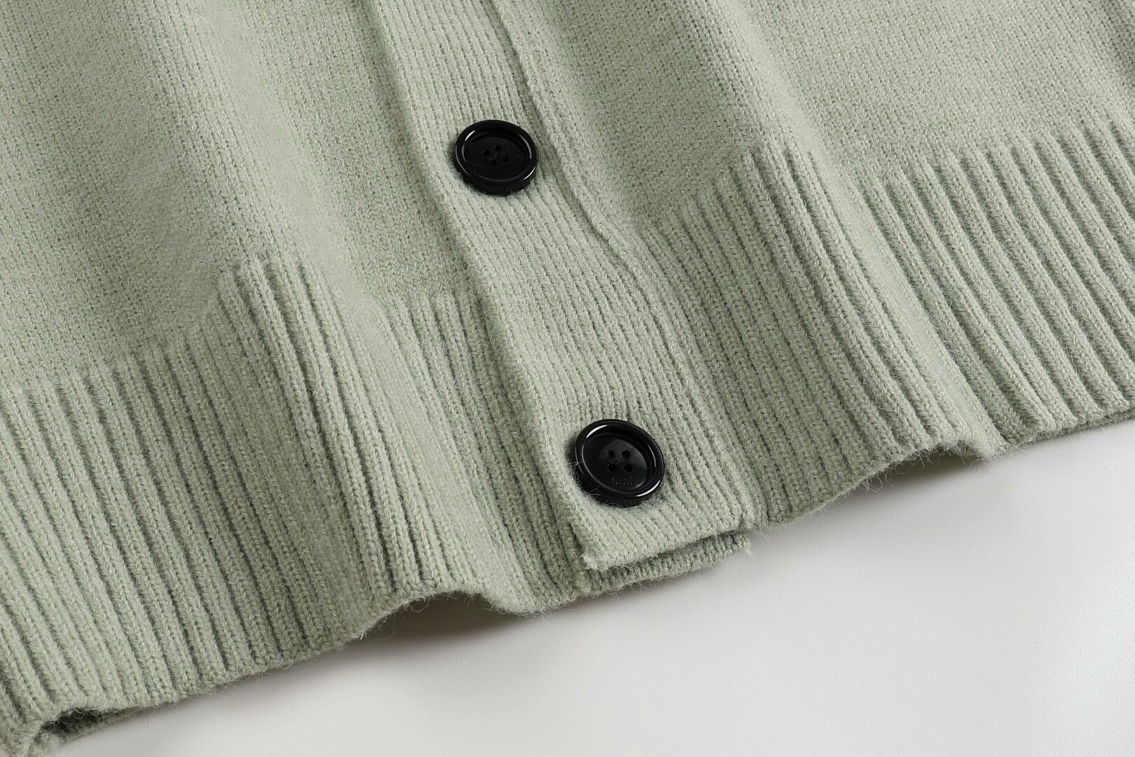 Big Heart Wool Sweater  TREND