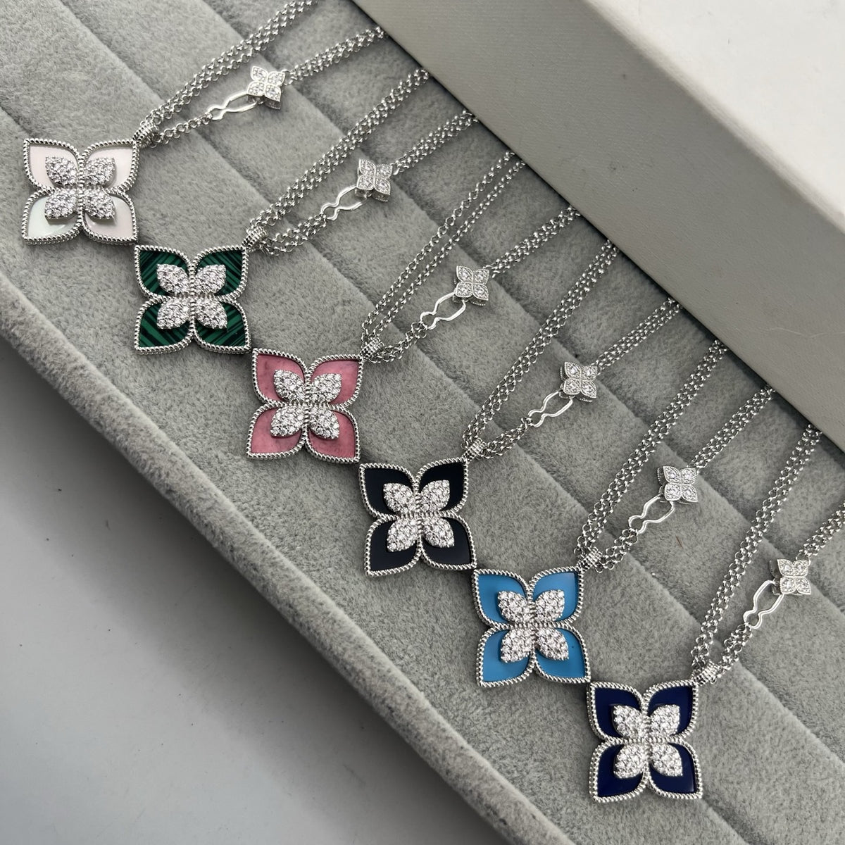 Roberto Coin Style Four-Leaf Clover Cubic Zirconia Necklace detail view 3