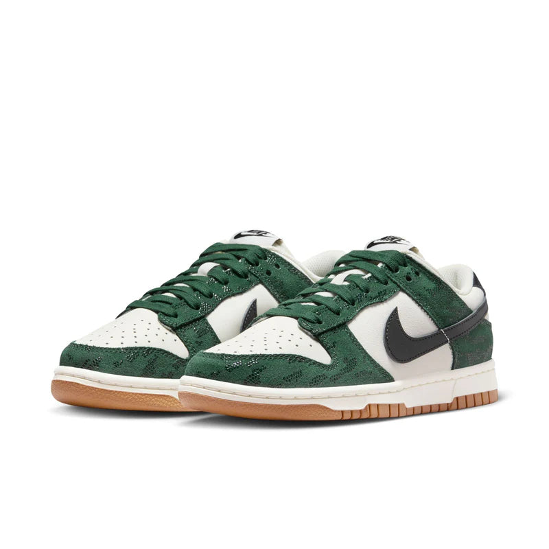 Nike Dunk Retro Low Snakeskin