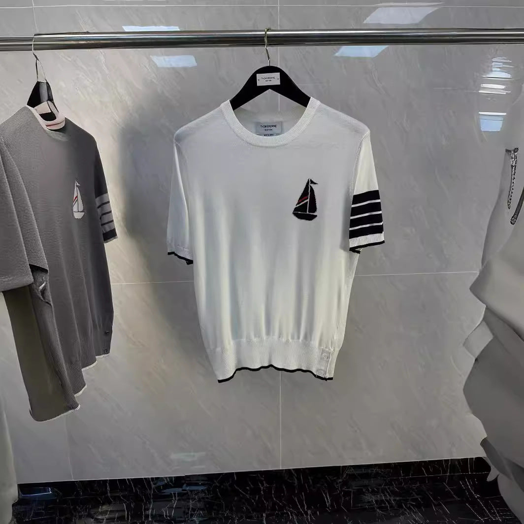 Short-sleeved T-shirt pleated skirt suit（副本） THOM TREND