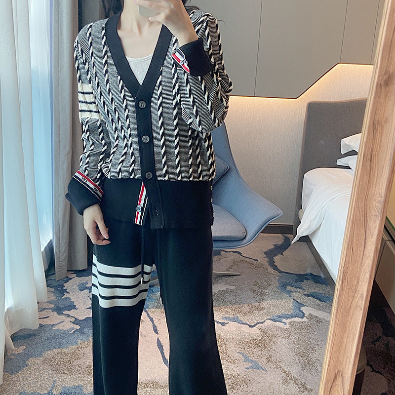 Women's Puppy Cardigan（副本） THOM TREND