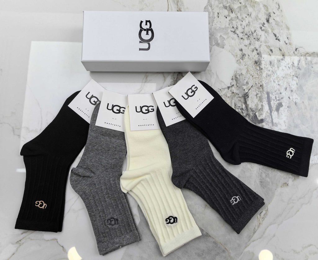 UGG Signature Sock Gift Box - product image 9