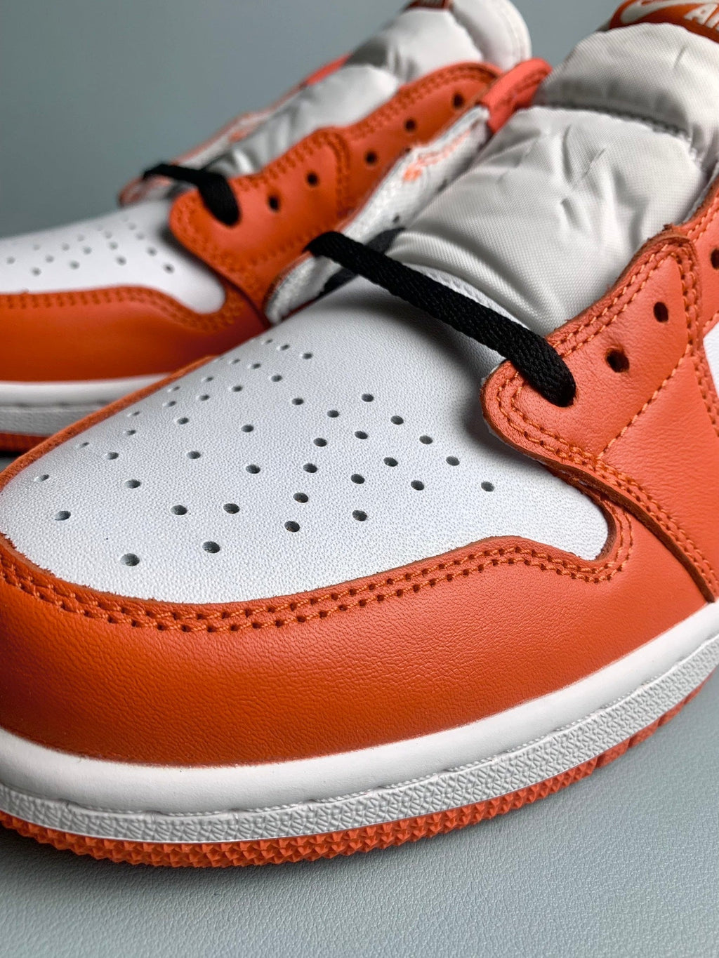Air Jordan 1 Low Starfish White/Summit White Unisex Sneakers CZ0790-801 detail view 6